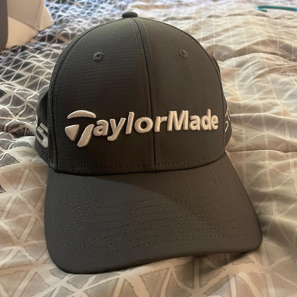 Taylormade golf hat